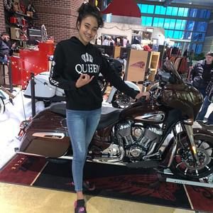 Meet your Posher, Angel gk